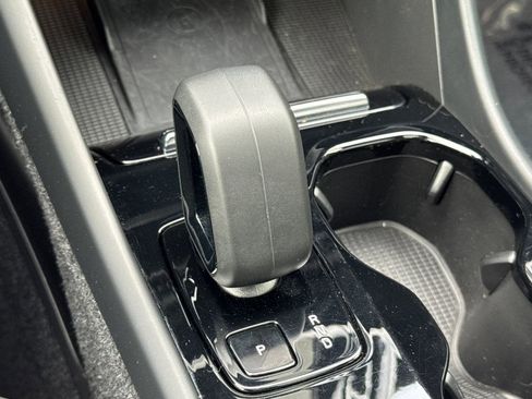 Certified 2023 Volvo XC40 Recharge Ultimate w/ Protection Package Premier AWD/4WD image 25