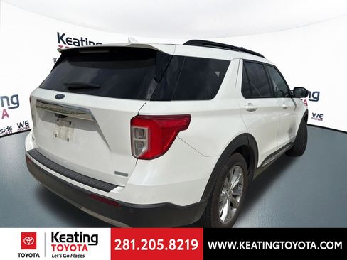 Used 2020 Ford Explorer XLT w/ Equipment Group 202A image 7