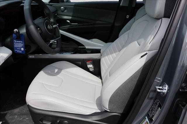 Certified 2026 Hyundai Elantra Limited FWD image 11