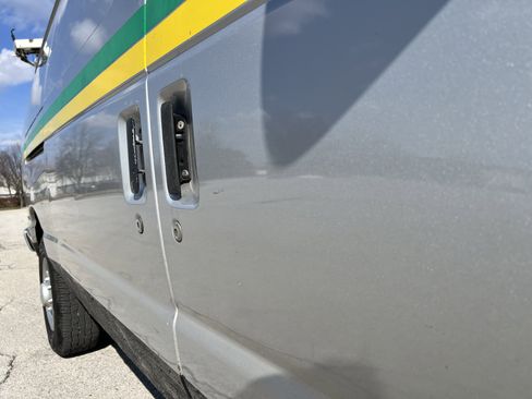 Used 2011 Ford E-250 and Econoline 250 Extended w/ Commercial Cargo Van Pkg image 30