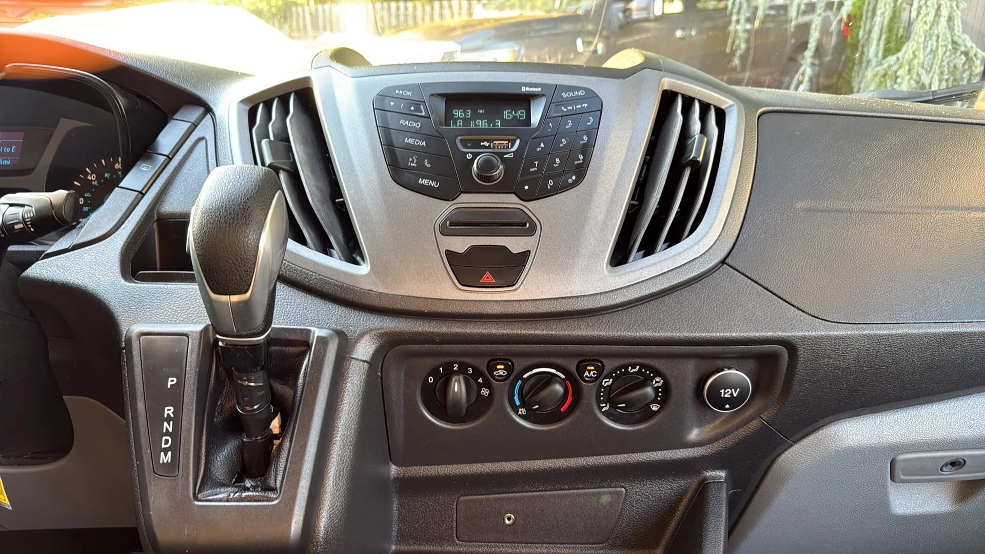 Used 2018 Ford Transit 350 XL RWD image 34