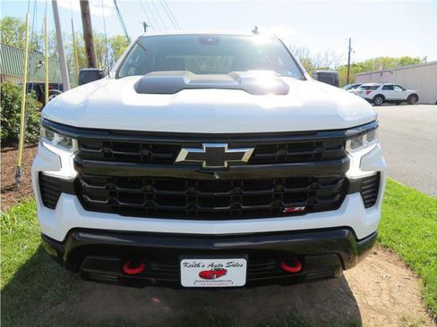 Used 2024 Chevrolet Silverado 1500 LT Trail Boss w/ Protection Package image 16