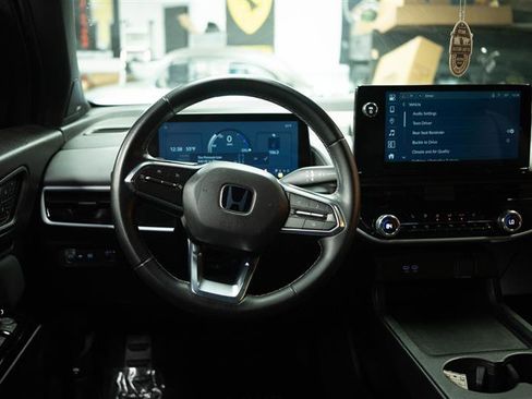 Used 2024 Honda Prologue Touring image 19