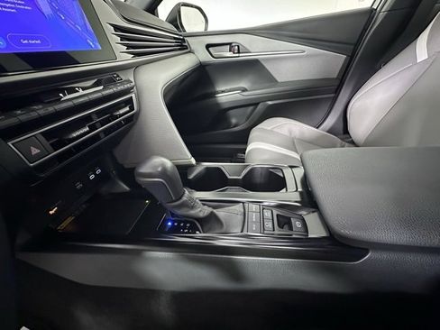 Used 2025 Toyota Camry XSE image 29