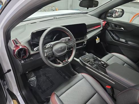 New 2026 Chevrolet Equinox RS image 17