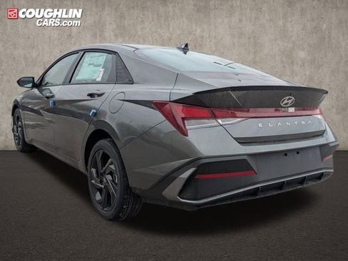 New 2026 Hyundai Elantra Sport image 6