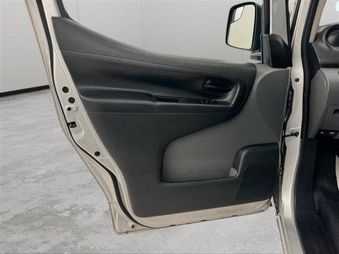 Used 2019 Nissan NV200 S w/ Cruise Control Package FWD image 11