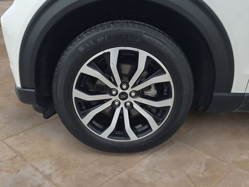 Used 2022 Ford Explorer ST-Line w/ Class IV Trailer Tow Package image 25