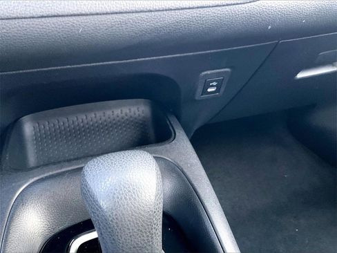Used 2023 Toyota Corolla LE image 32