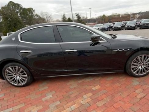 Used 2018 Maserati Ghibli S Q4 image 2