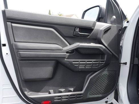 Used 2024 Toyota Tacoma SR RWD image 14
