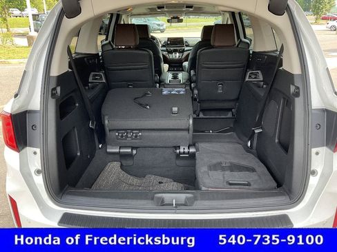 Certified 2026 Honda Odyssey Touring image 21