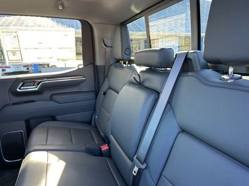 New 2026 Chevrolet Silverado 1500 LT w/ Safety Package image 30