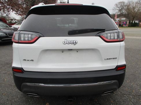 Used 2019 Jeep Cherokee Limited image 4