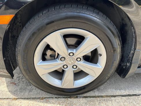 Used 2019 Honda Odyssey EX-L image 7