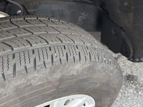 Certified 2024 Toyota Tacoma SR5 w/ SR5 Upgrade Package image 33