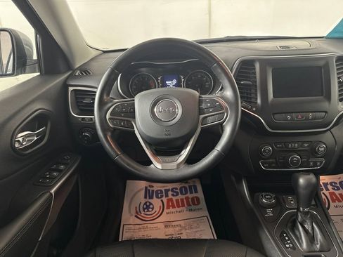 Used 2021 Jeep Cherokee Latitude Lux image 24