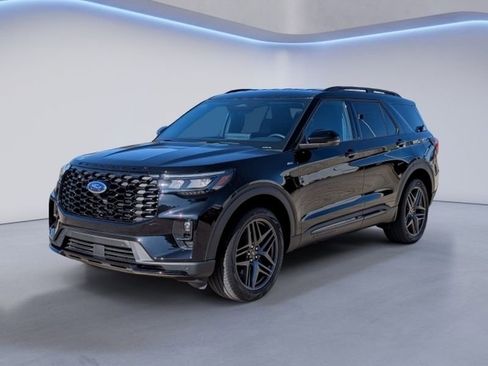 Used 2025 Ford Explorer ST-Line w/ ST-Line Street Pack image 6