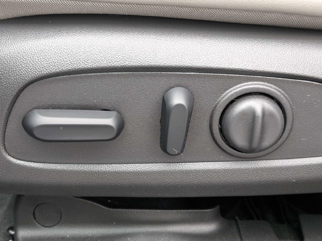Used 2026 Buick Envista Avenir FWD image 20