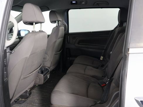Used 2022 Honda Odyssey EX image 9