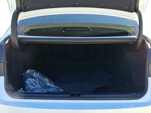 Used 2025 Lexus IS 350 F Sport image 30