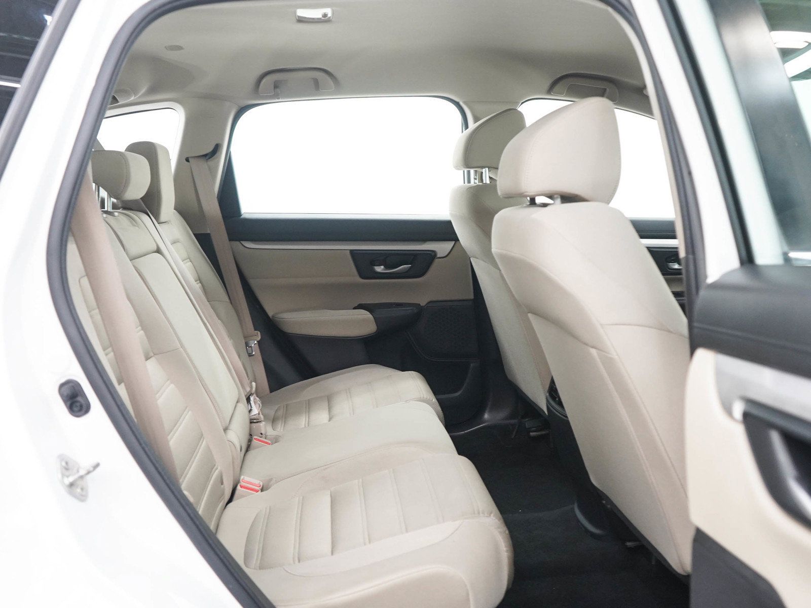 Used 2019 Honda CR-V LX image 12