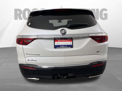 Used 2022 Buick Enclave Essence w/ Sport Touring Edition FWD image 5