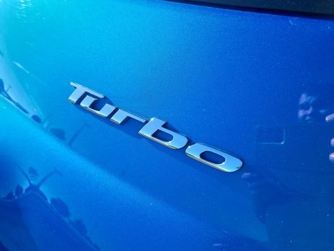 Used 2018 FIAT 500 Pop image 10