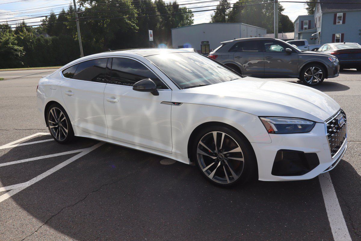 Used 2023 Audi S5 Premium w/ Convenience Package AWD/4WD image 4