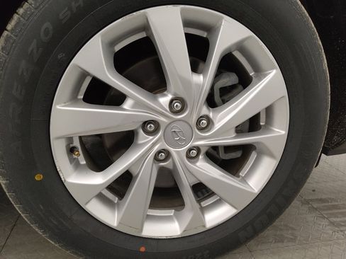 Used 2021 Hyundai Tucson SE w/ Cargo Package FWD image 31
