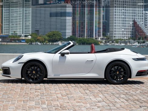 Used 2020 Porsche 911 Carrera RWD image 12
