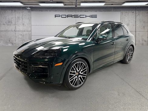 Certified 2026 Porsche Cayenne GTS AWD/4WD image 1