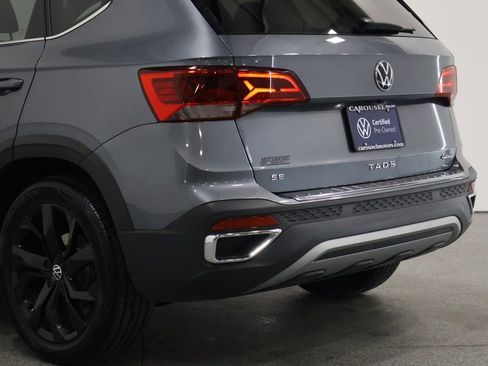 Used 2022 Volkswagen Taos SE image 10