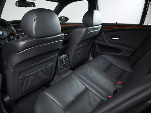 Used 2008 BMW M5 image 55