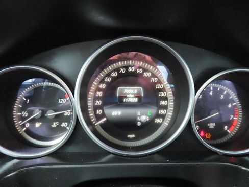 Used 2016 Mercedes-Benz E 350 4MATIC Sedan w/ Premium Package image 20