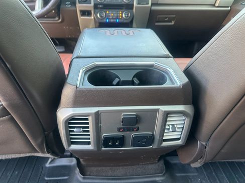 Used 2018 Ford F250 King Ranch w/ King Ranch Ultimate Package AWD/4WD image 24
