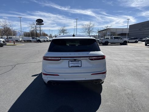 Used 2023 Lincoln Corsair Reserve w/ Equipment Group 201A image 4