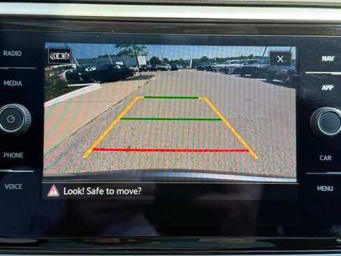 Used 2023 Volkswagen Atlas Cross Sport SEL AWD/4WD image 19