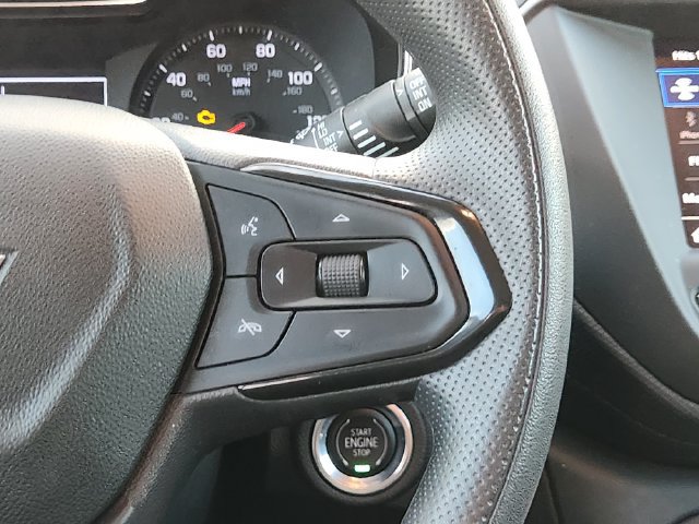 Used 2023 Chevrolet TrailBlazer LT FWD image 29