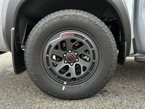 New 2026 Nissan Frontier Pro-X w/ Tow Package image 17