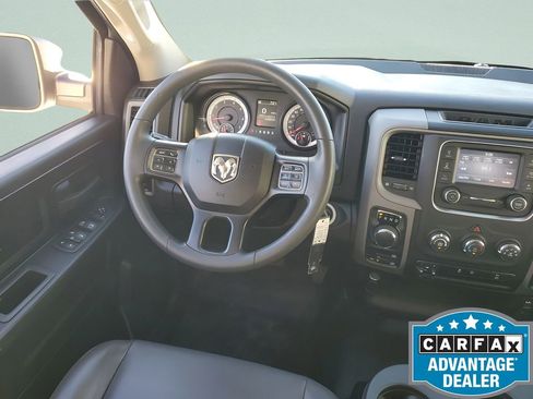 Used 2023 RAM 1500 Tradesman w/ Chrome Appearance Group image 18