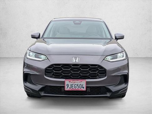 Certified 2024 Honda HR-V LX image 2