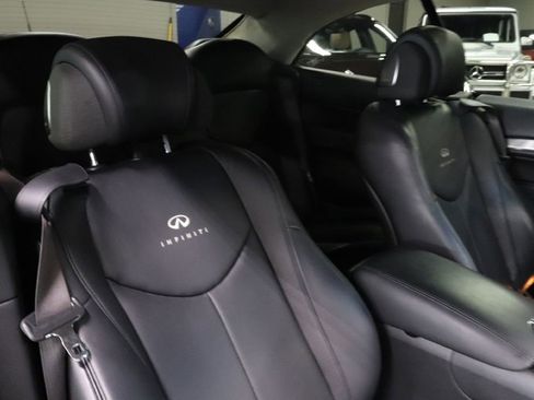 Used 2013 INFINITI G37 w/ Premium Pkg image 33
