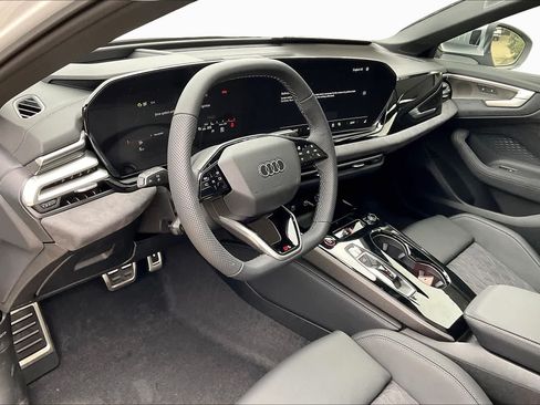 Used 2025 Audi S5 Premium Plus w/ Premium Plus Package AWD/4WD image 8
