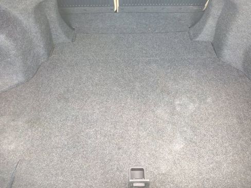 Used 2014 Toyota Camry XLE FWD image 30