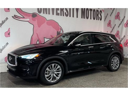 Used 2023 INFINITI QX50 Luxe FWD image 7