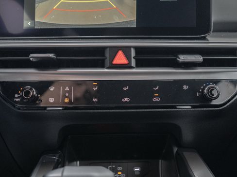 New 2026 Kia Sorento LX image 37