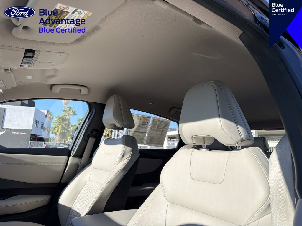 Used 2024 Nissan Ariya FWD image 19