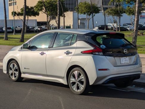 Used 2018 Nissan Leaf SL image 3