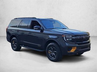 Used 2025 Ford Expedition Tremor AWD/4WD video 3
